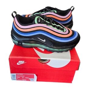 Womens 7.5 Air Max 97
